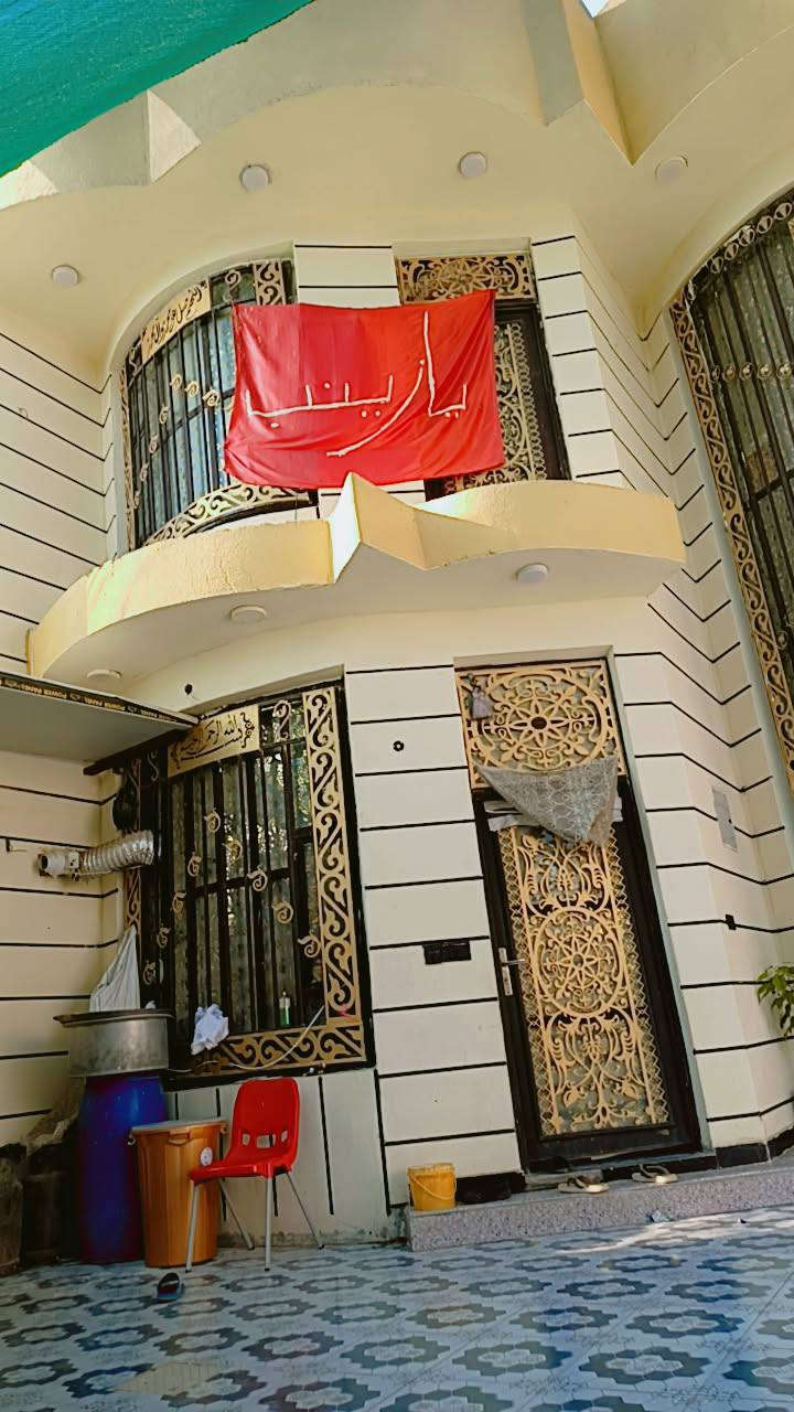 المساحه 300متر طابو زراعي سند 25
طابقين كامل فول 
البناء طابوق جمهوري 
الارضيه كرانيت موج البحر الطابقين
البناء كله دنك صب لطابق الثاني
يعني بناء درجه اولى فول الفول
الخدمات مولد ذهبي مستوصف مدارس اعداديه ومتوسطة وابتدائيه
يبعد عن شارع العلويه ام حمدان مسافه 60متر
ويبعد عن شارع حله بغداد 900متر كله تبليط
العنوان مدخل الفنديه قرب المخبز والصيدليه
السعر 125 مليون للاستفسار ***********
