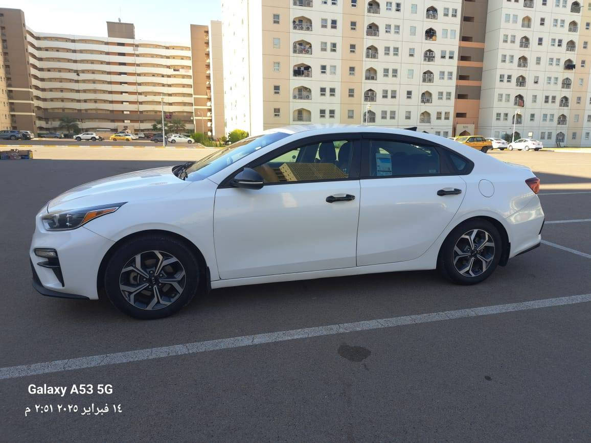 السلام عليكم فورتي اربيل 2020 سنويتها شهر الثامن 2026 سونارها مرفق كيرها مبدل النوعية الجيدة amt  رايدها 125  ورقة وبيها مجال مكانها بسماية موبايل ***********
