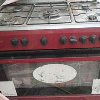 وبركاته عندي طباخ كبير الحجم 5 عيون فرن شغال السعر 100 طوريج السياحي 0...