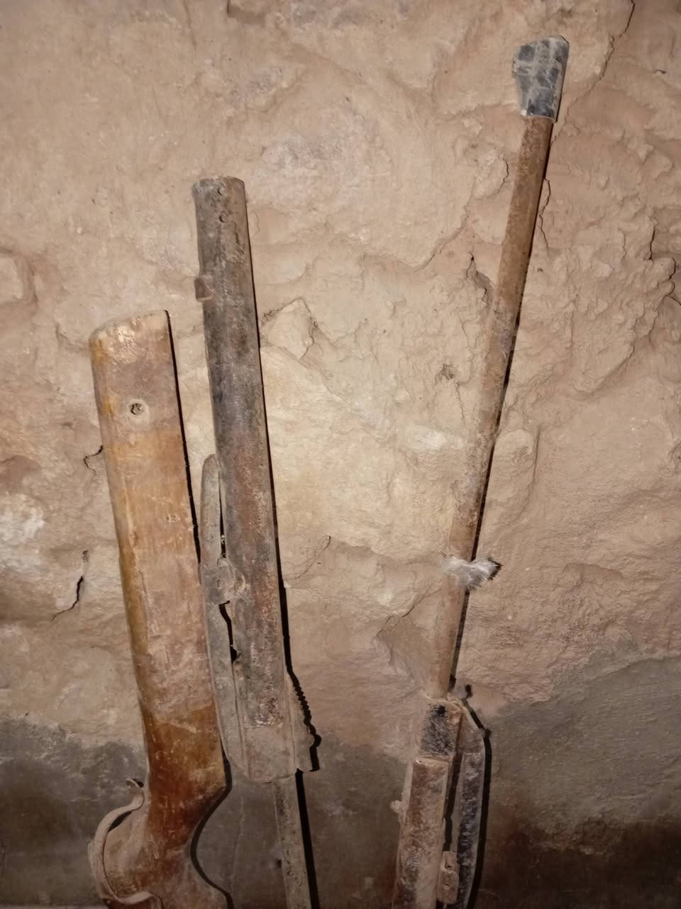 غراض للبيع بسعر مناسب الخاص اجاوب وبالتعليق اجاوب وهلا بالجميع


**إذا كنت صاحب هذا الإعلان وتريد حذفه لأي سبب، رجاءا أرسل رسالة إلى الدعم الفني**