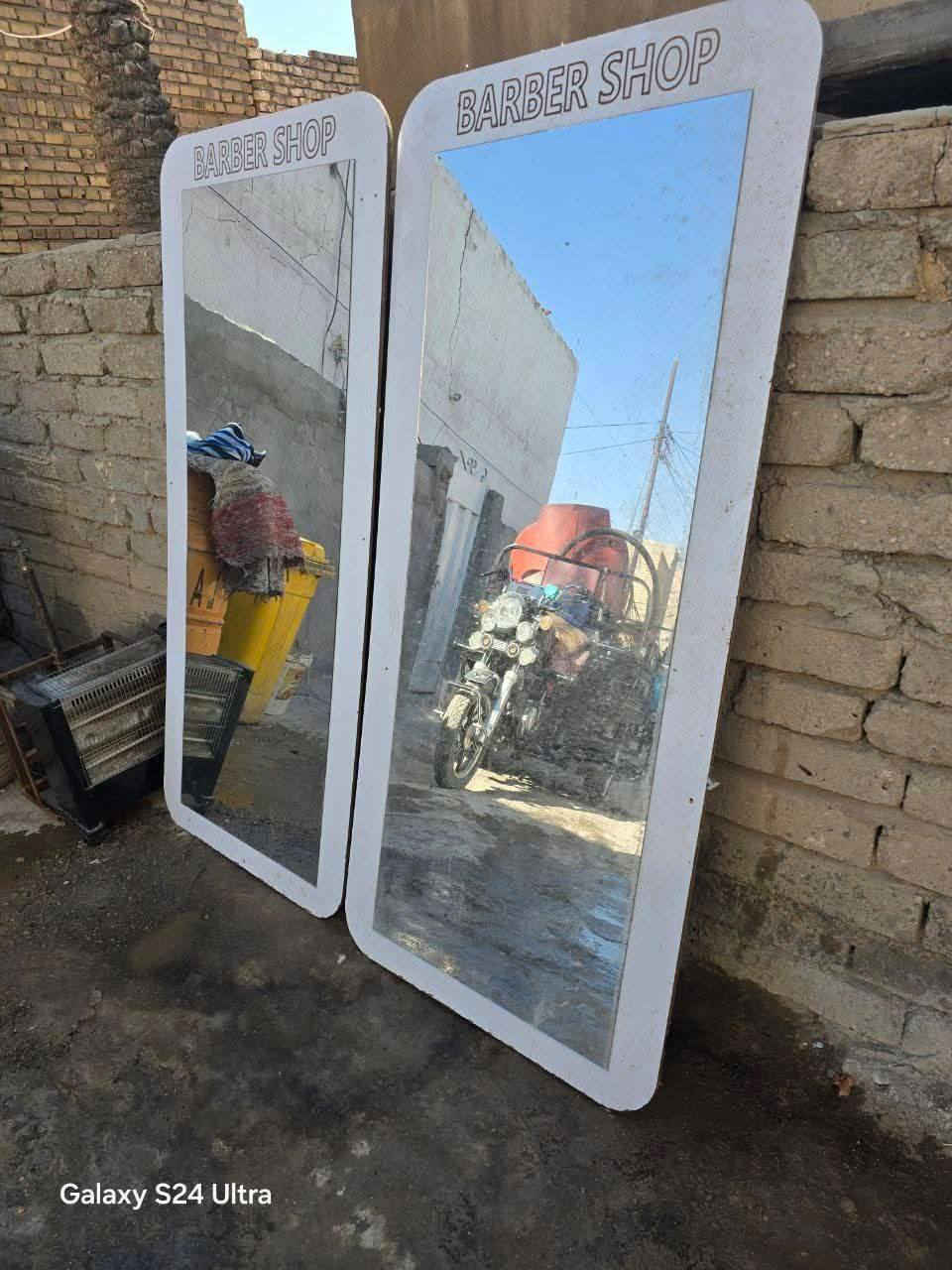 كلهن  اب75الف قفل غراض صالون بيع مستعجل كلش العنوان حله ورديه خارج قرب علوت المخضر يم البسطيات مال المخضر  *********** مال حلاقه وعلي بلاش لان مكان ماعندي
