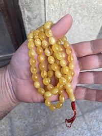 كهرب طبيعي • وزن ٤٣٫٦ • ٨٣ حبة