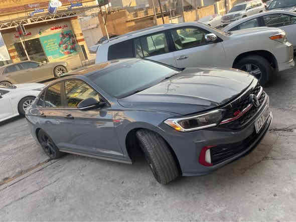 جیتتە ٢٠٢٣ گیر عادی فوول فولل مواسەفای ئۆتۆبان سەیارەکە زۆر زۆر خاوین و جوانە بەس بۆنیتی بۆیاغە ١-٢ جیت کارتی هەیە تەواو کەم رۆیشتیە زۆر جوان و بەرچاوە  دار و بەردی بە شەرت
0750 7439171
نرخی ١٥٩ مەجالەکی زۆر زۆر کەم 
سەیارەش نیە ئەوها خاوین بەو سعرەی أربيل, العراق
