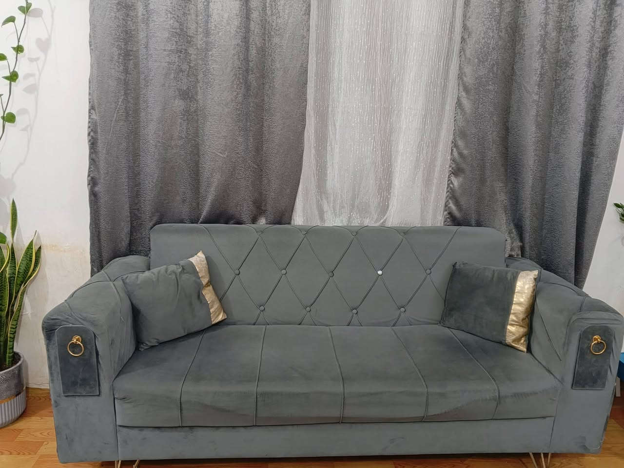 للبيع استعمال كولش قليل ونضيف جداً 7مقاعد 2كرسي و1وسط 1كبير للاستفسار مراسلة الصفحة


**إذا كنت صاحب هذا الإعلان وتريد حذفه لأي سبب، رجاءا أرسل رسالة إلى الدعم الفني**