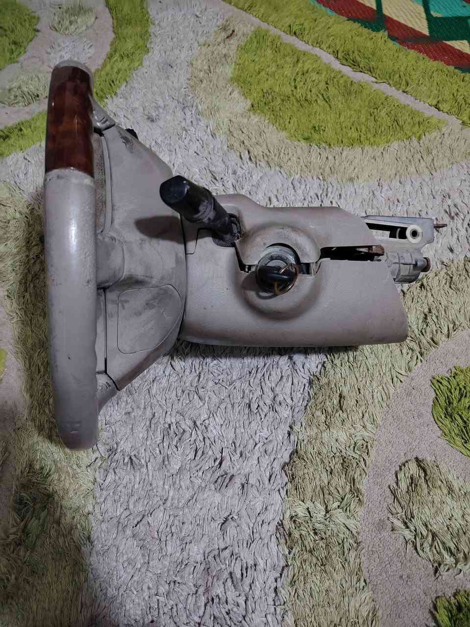 السلام عليكم استيرن كامري نضيف شغال كامل مكاني بغداد مدينة الصدر للاستفسار اكثر عن السعر الاتصال بلرقم
***********
