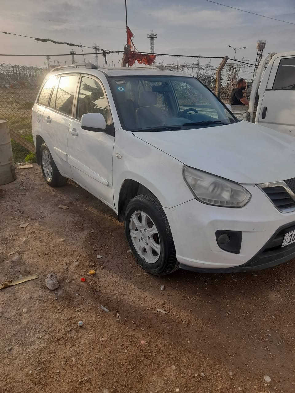 السلام عليكم تيكو 2013 بيه طخه بل جاملغ الخلفي جهت اليمنه موضح بل فديو رقم قادسيه بسمي مكان بغداد ***********)سعر 38 بيع او مرواس حسب القناعه
