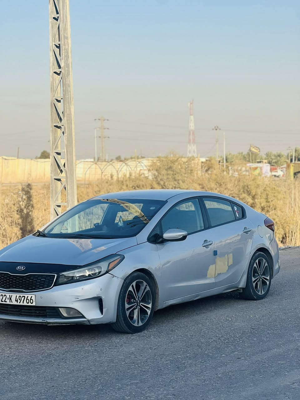 سلام عليكم بيع سريع فورتي 2017كير ومحرك وحداديه كفاله تخم تاير جديد مال جناي جاهزه الاخير تبريد شغال تدفئه سنويه وهزه كله جديد   مكينه 2000دوش السعر98وبيها مجال   
الاتصال***********  
مامتواجد بلخاص 👆👆
مواصفات السياره نص فول غني عن التعريف
