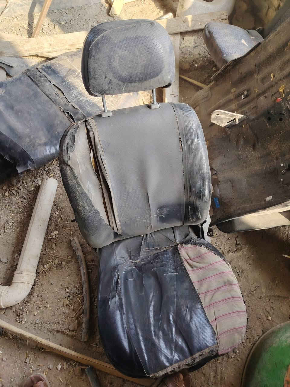 سلام عليكم
كشنات باب جنه منغولي للبيع مكان بابل استفسار عل رقم ***********
