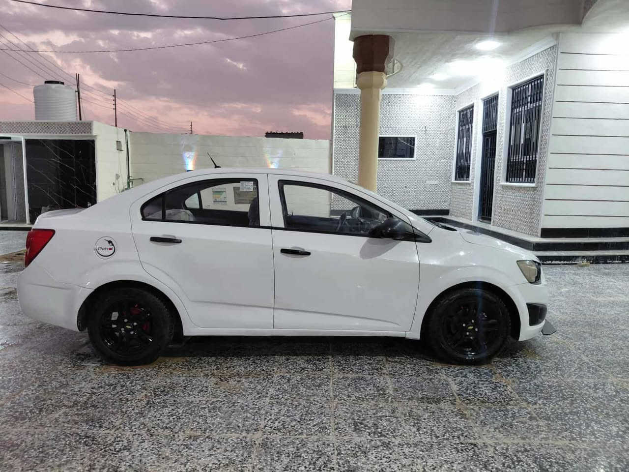 سلام عليكم سونك موديل 2012 للبيع وارد خليجي رقم بغداد انكليزي سنويه جديده رقم جديد هزه جديده تحويل ثاني يوم مكينه وكير وحدايه
 تبريد وكهربيات  سياره مكفوله عن ظربه بيها صبغ بجاملغ شويه من البنيد سياره جديده كل نقص مابيها سعر 70  وبيها مجال لشري رقم الهاتف ***********  مكاني كربلاء مكلف بالنشر
