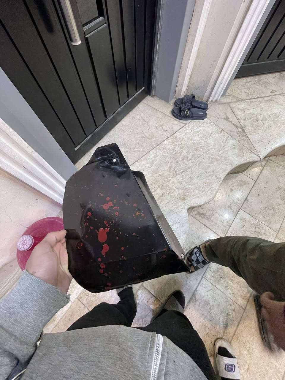 السلام عليكم حبايب ❤️
هوندا ستد ببر400 🪬
شلعه ومعدل طيران وحش حرفيا ✅
عليها ادامه كامله بلكات njk ✅
دهن امزويل ✅
وشوته ومي راديتر زيتي ✅
لدراجه كلش حلوه نصبتها وكلشي بيها فقط ملاحضات بسيطه بريك لكدام عدك مابي دسك 
وعندك لكشن ممسوح من وره لتاير طلعت بيها مره ورخه لكشن وضل نازل عل تاير فقط هاي ملاحضاتها .......!
لسعر1500 ول ماعده ياخذها بلاش ويروح 
اخوان واتساب ماعندي فقط رقم اتصل وتدلل 
‭(0771 366 7831‬)
