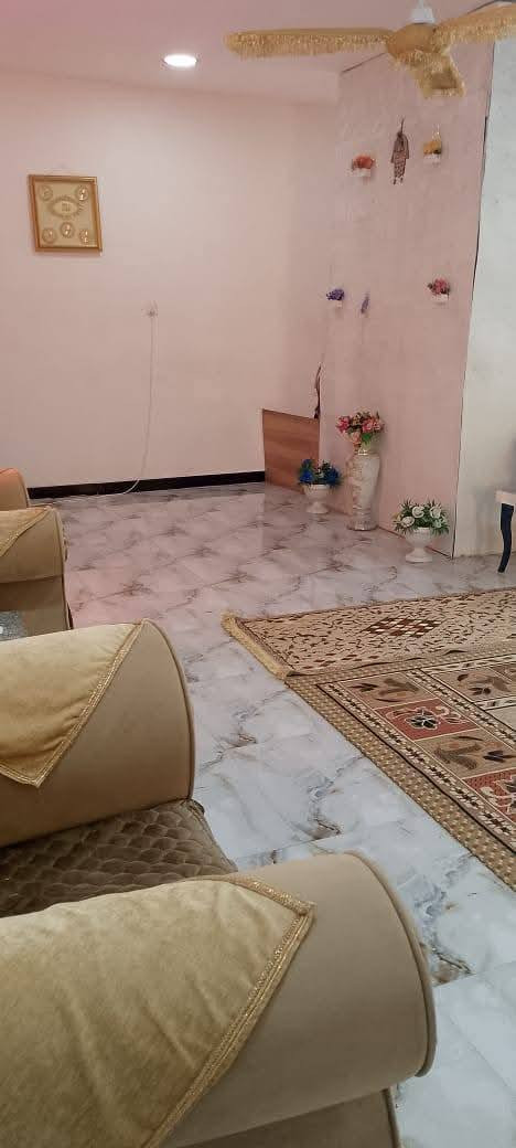 بيت للبيع زراعي سند ٢٥  مساحة ٤١٠ سدة دور النفط بستان حجي صابر قرب اساله ماء
بيت طابقين 
مطبخ موزع وصاله واستقبل 
٣ غرف نوم 
صحيات خارجية و داخلية 
______________________
طابق الثاني 
صالة و٢ غرف ومطبخ وصحيات و سطح
***********
***********
