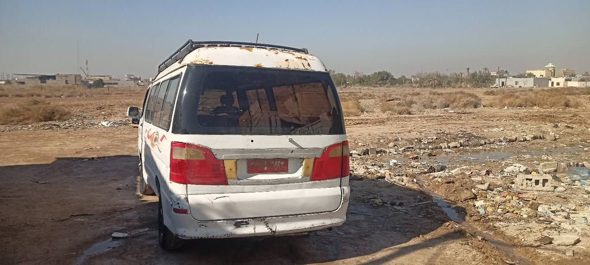 سلام عليكم فتون مديل ٩ رقم احمر تحويل بس سعر ٢٠ بيه مجال بصيط مكينه ونجي ٦ صار اسبوع من شاده بعدهي عليه سحك كير عادي الك يمي بس راعي هاذ رقمي *********** مكاني بصره ابو خصيب
