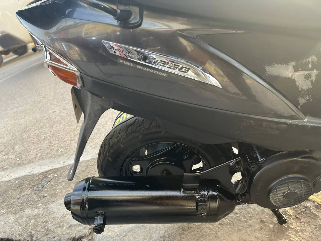 ادرس ياباني مابيه مكينه مره وحده مفتوحه اي نقص كفرات بلاديه تخم تاير جديد حساس لستان شغل كلشي شغل كهربايات كلشي جديد وشغال مداريه دهن كل 15 يوم السعر 600 مكاني الخاجيه ماعجبك لسعر لاتعلق  وتحياتي لجميع ***********
