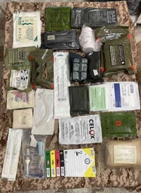 شنطة ظهر • مع الغراض • سعر خاص