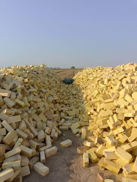 سلام عليكم يوجد طابوق الطابو طابوكه شرط قوه ولون وركن  توصيل للباب السعر والاستفسار اتصل وتدلل ***********
