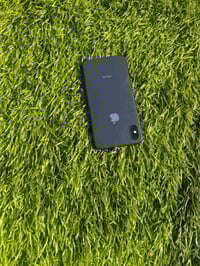 آيفون XS ماكس • ٢٥٦ • بطارية١٠٠٪