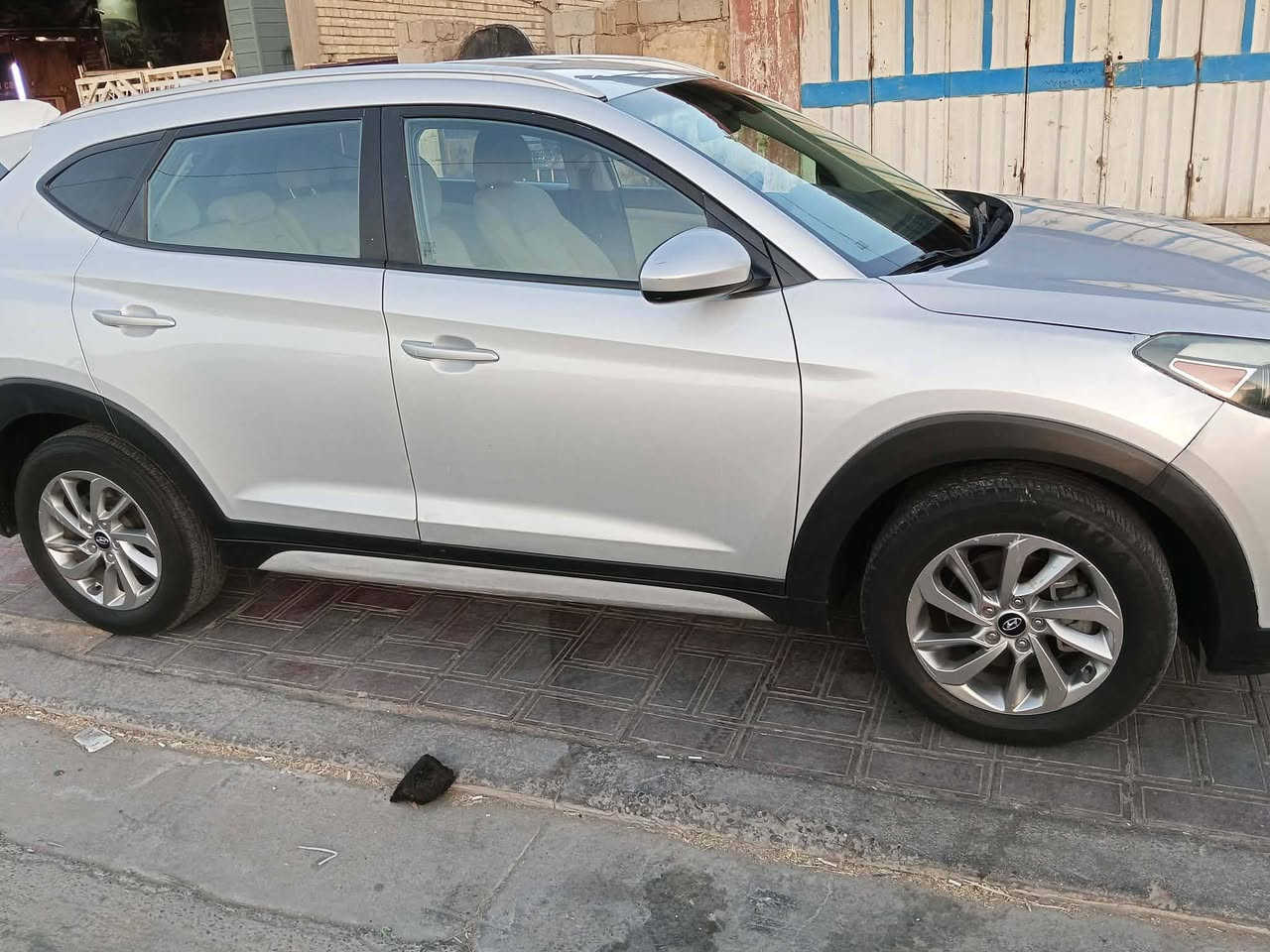 سلام عليكم توسلن 2018 وارد امريكي سياره حداديه تخم تاير تبريد ثلج ماشيه 120 سعر 140اوبيه مجال الاستفسار *********** حادثه بنيد أوجاملغ صور الحادث داخل المنشور
