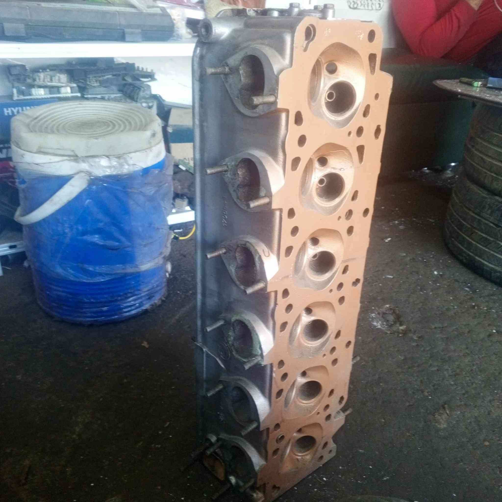 السلام عليكم ورحمة الله 
 كور 735 نضيف جيب وشد 
السعر 150 الف 
للتواصل ***********
