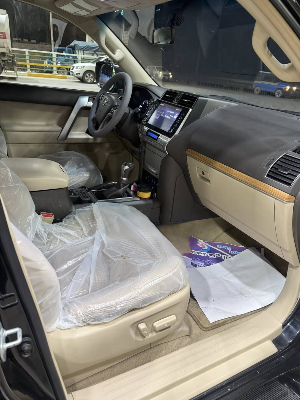 السلام عليكم برادو 2022 مدنايت فئه xvساز😍
مكفوله من الضرر والصبغ فقط ٣ اماكن بارد 

بسيطات بدون فتح البارد بسيط وممبين 

كراسي كهرباء زراك لايت كشنات تدفئه تبريد

حساس امامي خلفي هوك خلفي دبل تانكي

سلايد روف لايت زينون شاشه جبيره 6سلندر 

السياره جديده جدا ومابيه اي نقص بديها 

جديد بدون شخوط مكينه وكير على وضع

الشركه رقم بغداد تحويل ثاني يوم السعر 

408 وبيه مجال للمشتري مكان السياره

بغداد كريعات واي استفسار ***********

الي يريد السونار يراسل وتس اب

ومن الله التوفيق❤️
