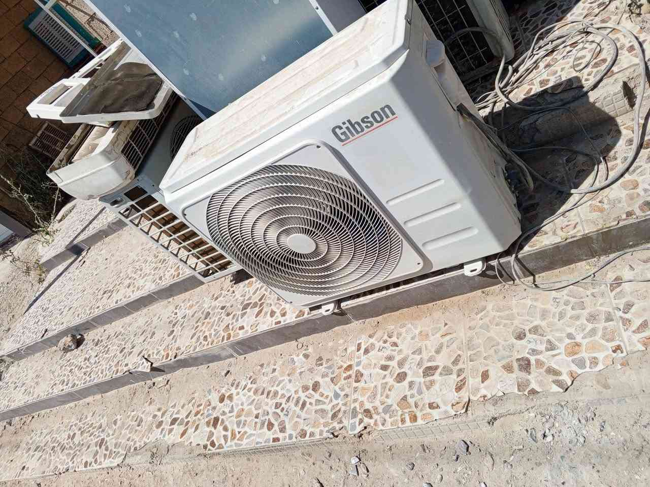 خارجيه ،2طن جبسون ماطور شركه مملعوب بي غاز شركه ماطور صحراوي T3 يتحمل درجات حراره عاليه  ماطور روتري يشتغل ع اقل كهرباء للاستفسار الاتصال او مراسله واتساب ***********
