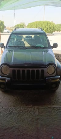 جيب ادوات • ٢٠٠٢ • محركه يصوت