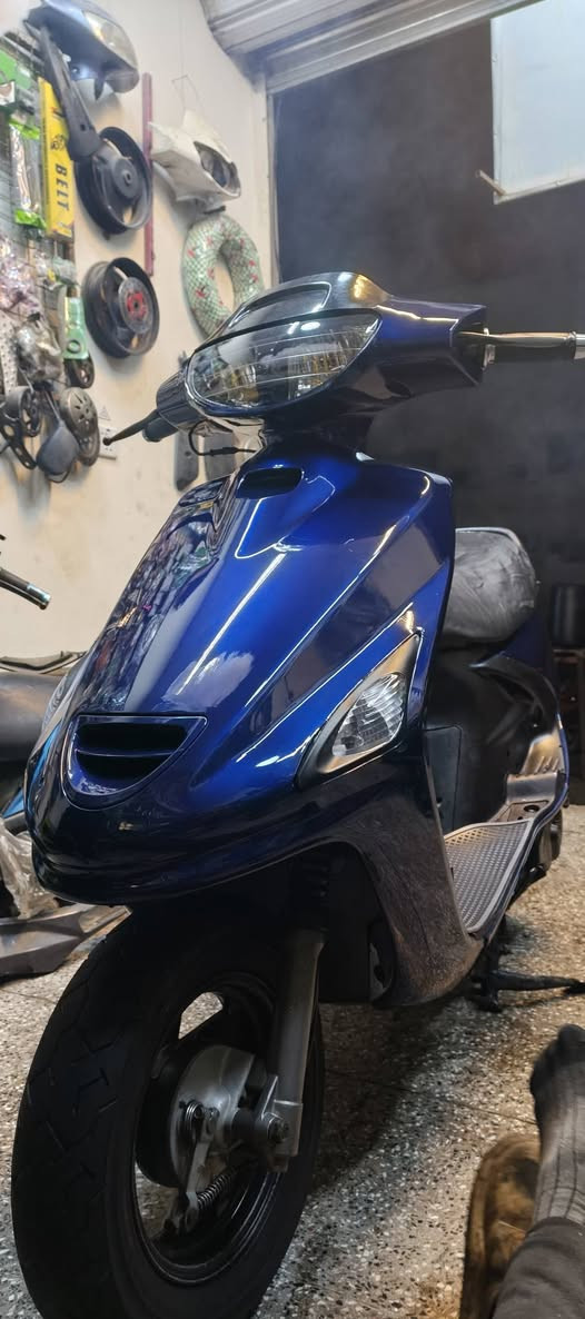 سلام عليكم شباب دراجه مال حويه  مكينه خرسه ودراجه بلحقيقه احله شالعه ومعدل مخير من الله تجي وتفحص مكاني نجف حي المهندسين سعر 675 وبيه مجال حاك جيتك هذه رقمي ***********
