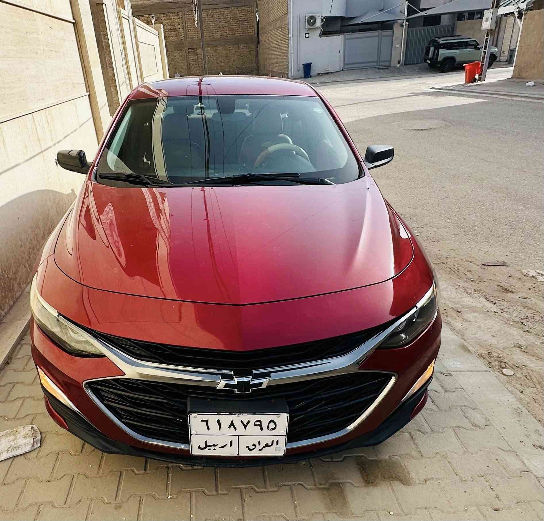 🚗 ماليبو 2019 RS
🔹 بصمة تشغيل + بصمة أبواب وصندوق
🔹 تشغيل وإطفاء عن بُعد
🔹 كشن السايق كهرباء
🔹 شاشة كبيرة + كامرة خلفية دوّارة
🔹 كشنات جلد لون مشمشي
🔹 تحكم سترين كامل مع أوامر صوتية
🔹 أوتو لايت (يشتغل عند الحاجة)
🔹 ويلكب أسود بلادي
🔹 تخم تايرات جديد
🔹 محرك 1.5 تيربو اقتصادي وقوي

⚠️ ملاحظة:
حادثها جاملغين خلفيات + جاملغ أمامي انطخ وتم تصليحه وصبغه
📸 صور الحادث موجودة عندي، الي يحب يشوفهن يتفضل عالخاص
الرقم: أربيل
📍 الموقع: نجف
💰 السعر: 95 ورقة وبيها مجال للجاد
📞 ***********
