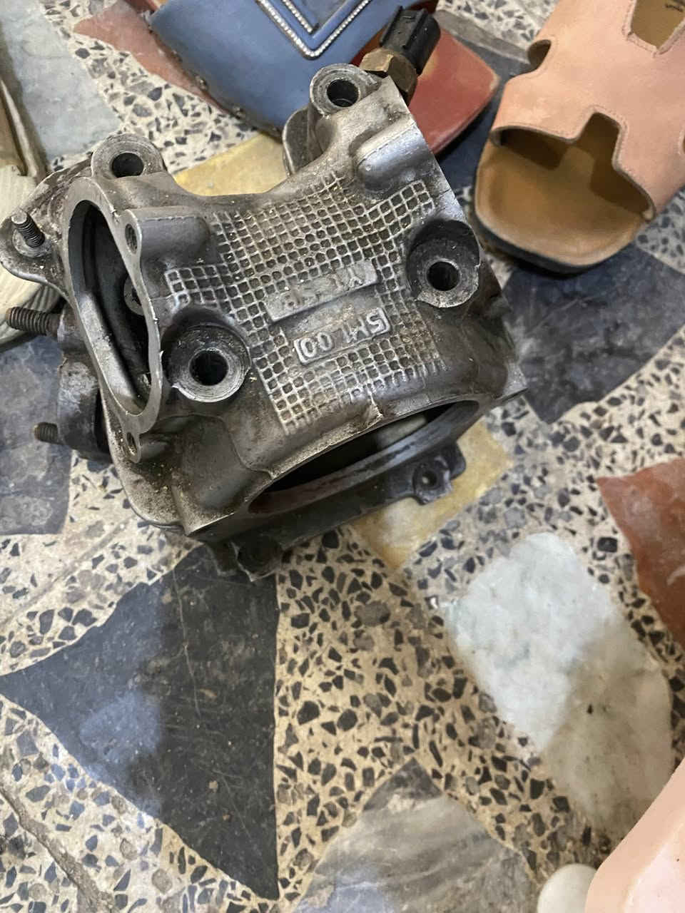 كور ٤ ولفات ب٢٠ ولاسن مسحوك
حريه
***********
