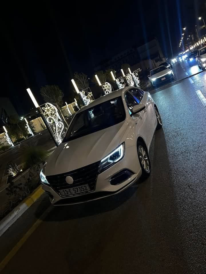 السلام عليكم MG5
موديل 24 
كومفورت
ماشيه 36000
باسمي تحويل مباشر
السعر 115 بي مجال
نظيفه جدا بدون اي طخه ولا صبغ 
فقط شخط بسيط جدا بالچاملغ الخلفي
تدفئة وتبريد شغال فوول
للأستفسار أكثر متواجد واتساب 
‏***********
