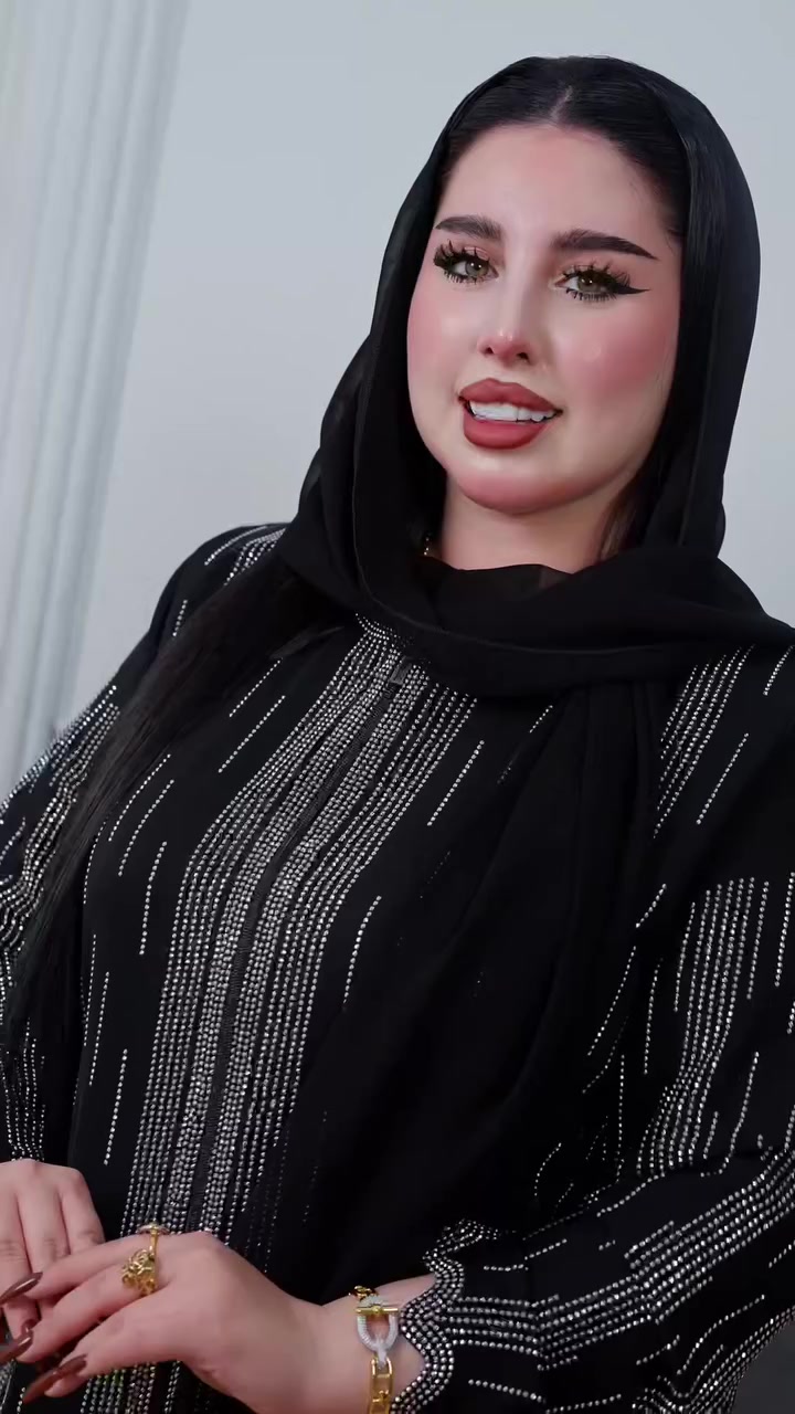 الاستفسار والحجز فقط واتساب+9647775744834
متكون من سوت مع بنطرون مع شال
الاقماش شيفون  اصلي
  الحد.وزن 100
السعر 53 توصيل مجاني


**إذا كنت صاحب هذا الإعلان وتريد حذفه لأي سبب، رجاءا أرسل رسالة إلى الدعم الفني**