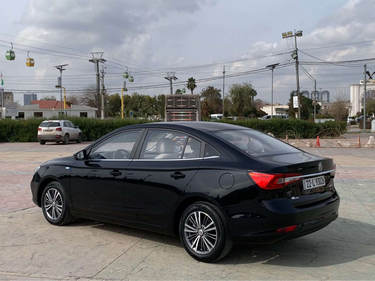 MG 5
موديل ٢٠٢٤
سفرى شريكه زمان
١٣ هه زار روويشتيه
دوو سويج بيلادى
 ماسه فات بصمه و ويل و سوكان فولوم
١ جاملغ پيشه وه خليل مصنعى شريكه 
بةناوى خومانه
سعر١٠٦$ مجال
*********** أربيل, العراق
