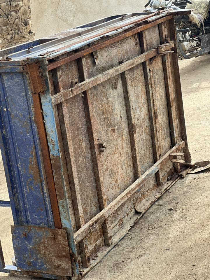 سلام عليكم بدي جمره للبيع ب75.وبيه مجال 
اكسن خمس ستدات 60وبيه مجال هوه ولوياله مالته لشراي يتصل***********مكان غماس
