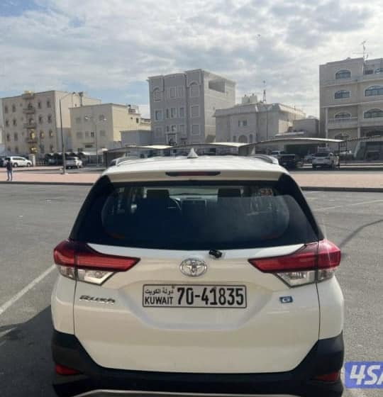 تويوتا راش TOYOTARUSH 2023
ماشية 25 الف كيلو للبيع  

المواصفات: خليجي شركة الساير رقم 17 مثنى 
محرك 1500 سلندر 4 DUAL VVT-i 
تحكم استيرن
نظام اقتصادي الوقود ECO
نظام مانع انزلاق ABS
نظام الثبات الإلكتروني ESP
كير اوتوماتيك
داخل لونين
تبريد خلفي منفصل
ترايش نيكل
سبعة راكب
ستة ايرباك
حساس خلفي
اشارة بالمري
لد نهاري
لايت زنون(عالي+ناصي) LED
بك لايت LED
بك لايت ضبابي
خمسة ويل كب
ويل ١٧
مدخل
‏BLUETOOTH 
‏AUX
‏USB
‏CD

السعر 185$ ورقه
***********
