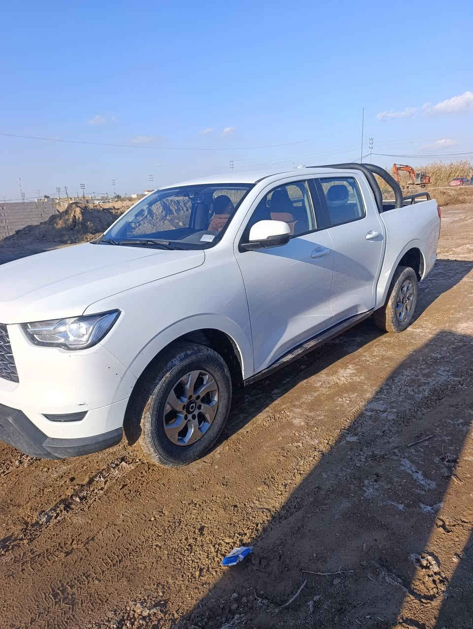 السلام عليكم سياره للبيع باور 2024گيرعادي تو ويل جديده ماشيه 82ألف السعر 150$للتفاصيل اكثر اتصل عل رقم ***********
