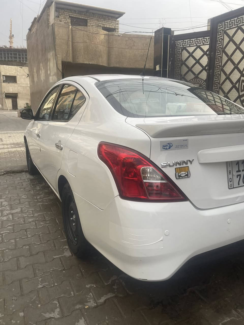 سلام عليكم عندي سني هندي لبيع موديل 21 رقم بغداد الدولي  السياره   مكفوله كفاله عامه من الضربه الصبغ البارد ماشيه68الف مكاني بغداد الكرخ رقم تلفون ***********
