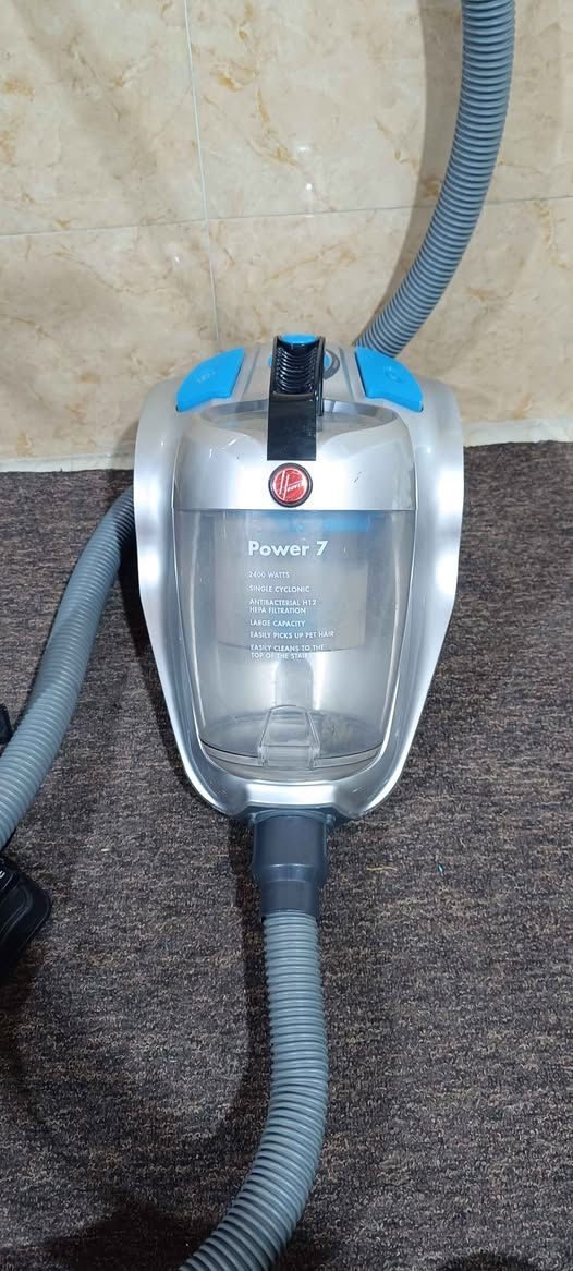 #الجميع مكنسه كهربائية 2400 وات جدا قويه بالشفط اغراض كويت مو تجاري مستعمل نظيف شرط الفحص قبل الدفع للمندوب السعر 55الف شامل التوصيل بغداد, العراق


**إذا كنت صاحب هذا الإعلان وتريد حذفه لأي سبب، رجاءا أرسل رسالة إلى الدعم الفني**