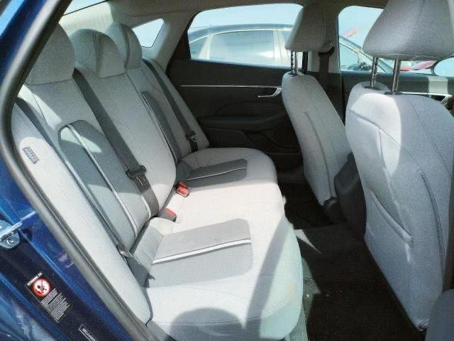 سوناتا 2021

 وارد امريكي  محرك ٢٥٠٠ GDI 
فقط جاملغ امامي و باب الصدر bdr
ارباك دركة
3وضعيات قيادة تتغير حسب المود
اوتو هولد
دخول ذكي 
تشغيل عن بعد
هيندبريك دكمه
رادار 
نقط عمية
تنبيه خروج عن المسار
قياده ذاتيه
مثبت سرعه
رادار مانع تصادم خلفي+امامي
تحكم استيرن جهتين
شاشه الجبيره
باقي مواصفات معروفه

سعرها ١٥٤
مكانها بغداد الطوبجي 
 رقمي***********
