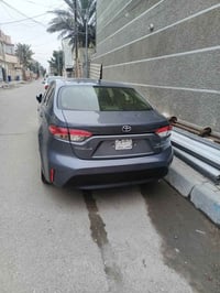 كورلا هايبرد موديل ٢٤ماشية ١٢٠٠٠قطعتين صبغ السعر ١٥٠وبيها مجال مرقم بغ...