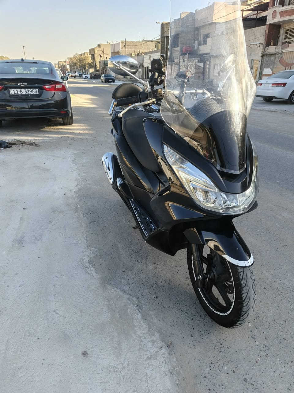 يالله بي سي اكس جيل الثاني ياباني كفالة عامه وصور تحكم ابيع ظمان الموصفات حساس أزدحام وحساس استان كهربائي وكامره اماكيه ابلاديه وبعد بيه مواصفات اهواي العده الكتلوكات وجفوه أصلية وياهه ماشية أربعين حقيقي السعر ١٦ونص مكاني بغداد ***********
