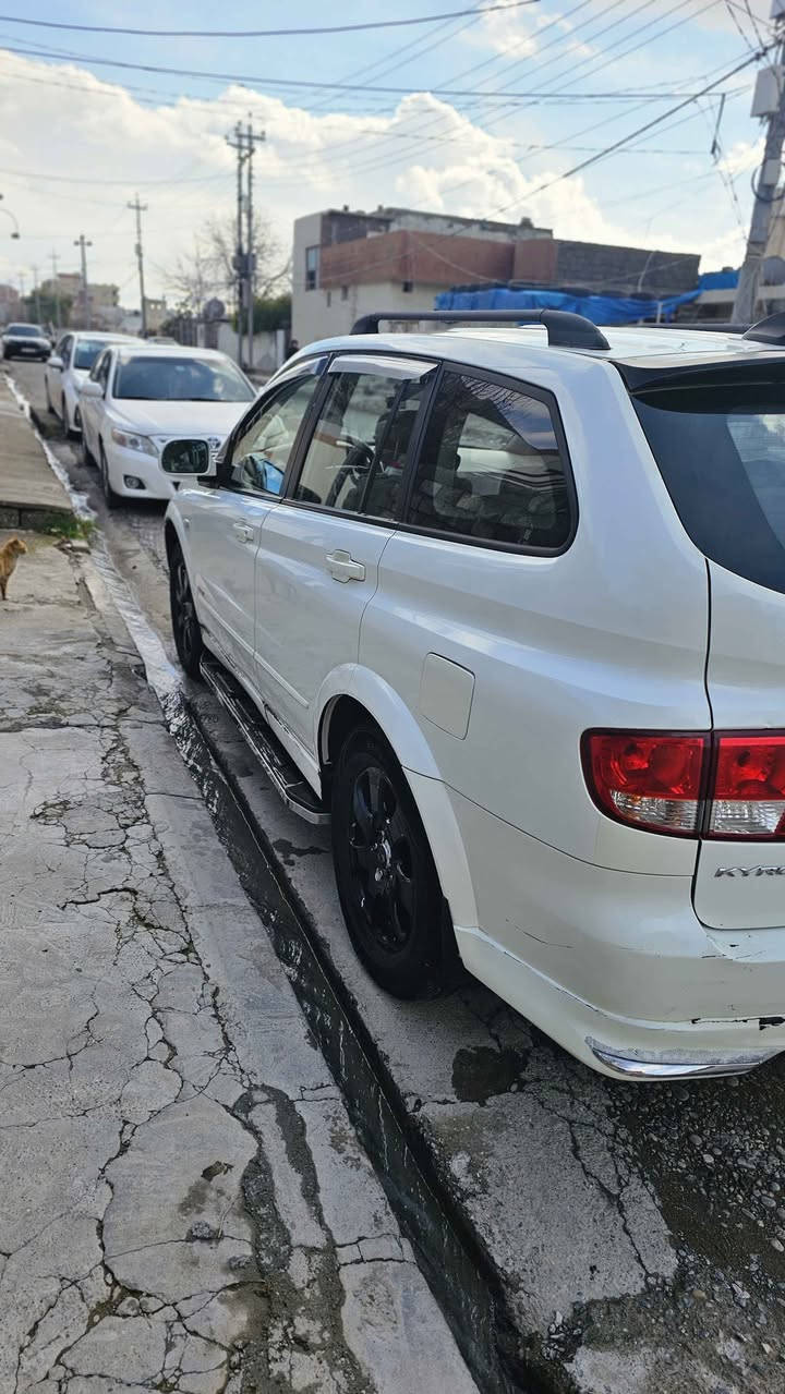 سانكيونك كايرون موديل 2012 كير توماتيك دبل اكسل كوري كير و محرك مارسيدس 
جاهزه عنوان زاخو سعر 93$ورقة و مجال قليل رقم موبايل *********** زاخو, دهوك
