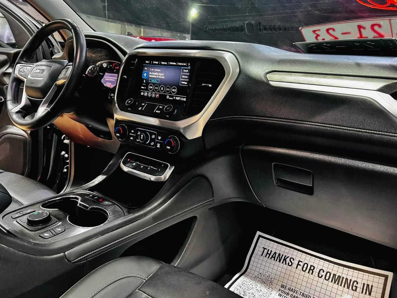 Slt بلاك ايدشن
جمسي اكاديا
Gmc 
2021
فول فول ماشي 
52 ميل
سماعات 9 bose
محرك 20 توربو يشتغل ب بانزين عادي بدون ادوانز 
جام بولورايز
بانوراما
ويل 20 
7 مقاعد جلد وتدفئة 
بعد بيه موصفات اهوايه
تخم تاير وباتري جديد قبل شهر مبدل 

.. رقم سليمانيه بسمي بيه باطاقه بانزين 
(سياره جاهزه كامل)

ضررها سطحي بدون ايرباك
بونيد وجاملغات امامي صبخ +شبر من صندوك جوه 
***********

***********

 + بيه دفتر خروجيه خارج العراق
 بجم كبس كامل بدون دواخل
ادامه كامل ع سياره من نانو وبوليش اصلي كامل 
عنواني كركوك  
(بيع فقط ) 
بدون مراوسه او قسط

(225) وبيه مجال بسيط جدا
