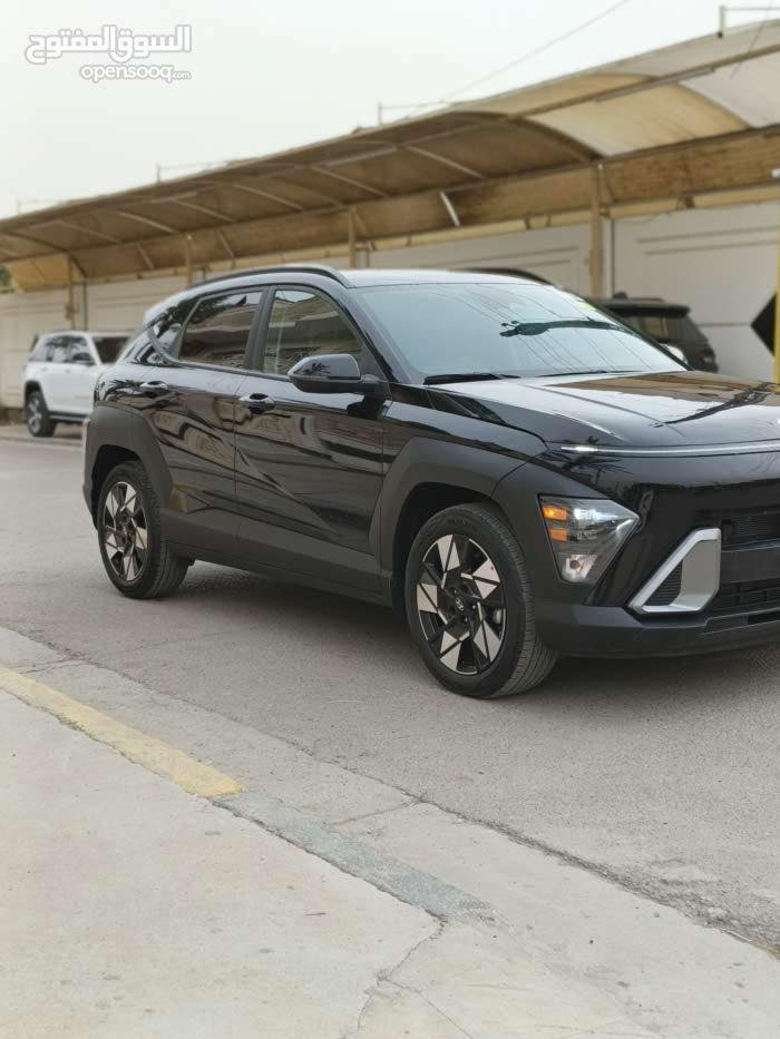 كونا 2025 رقم بغداد ترقيم جديد
بدون ايرباك بدون تبديل ليبل واحد شاصي لغد كفالة 100% 
موصفات sel plus 
بدون شخوط او رصعات او بارد 
سيارة جديدة جداً 
***********
سعر مناسب جداً
