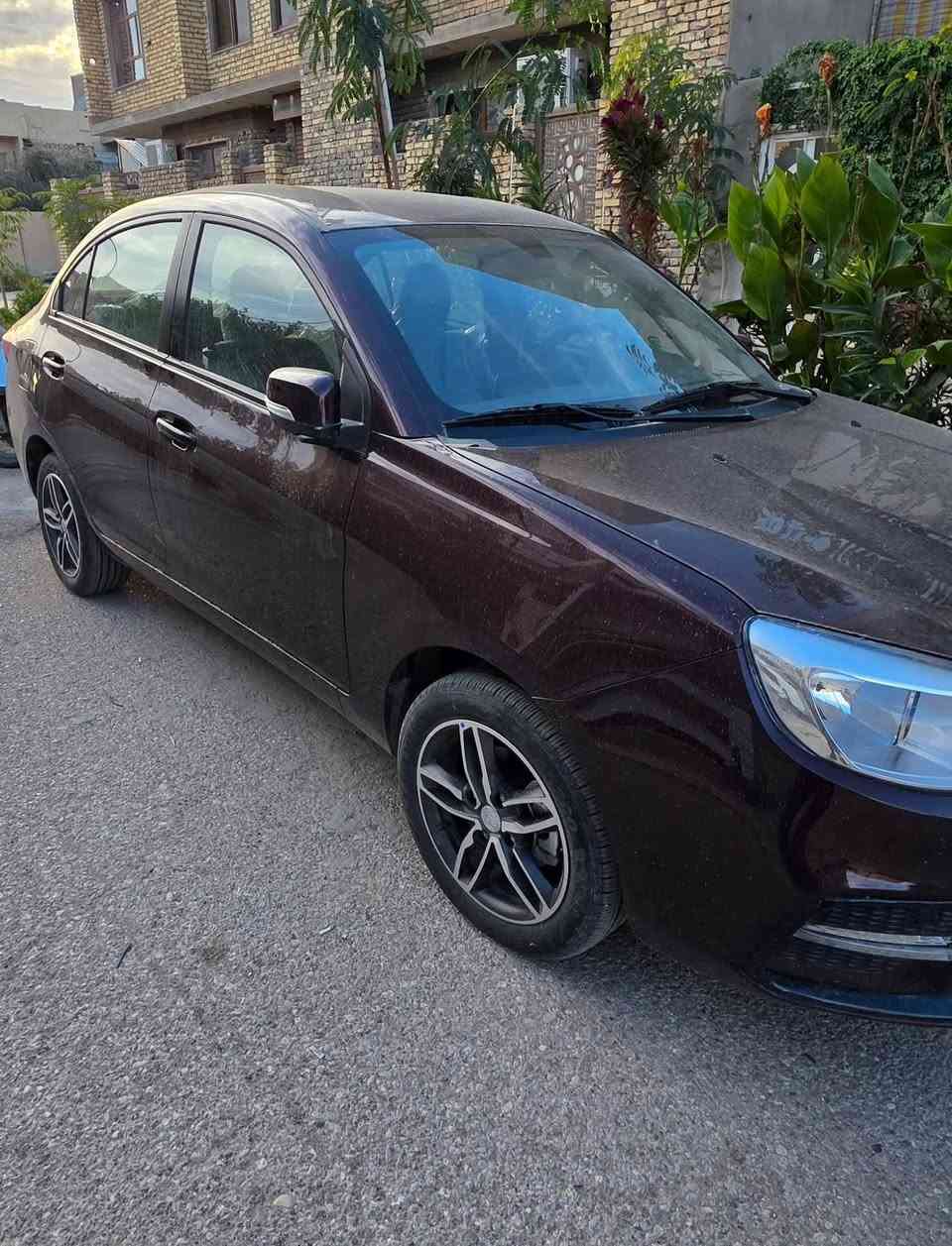 السلام عليكم ورحمه الله وبركاته 
سيارة بروتون زيرو موديل2024 رقمه اربيل سعر 120 وبيها مجال مكان محافظة واسط سياره بسمي  رقم،هاتف،***********
