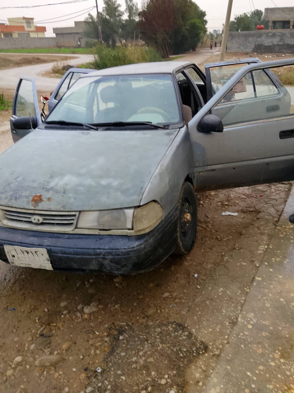 سلام عليكم سياره اكسله للبيع موديل 93 سنويه لى 26.  مكاني ديالى المقدادية رقم الهاتف ***********.  مراوس هم يرهم
