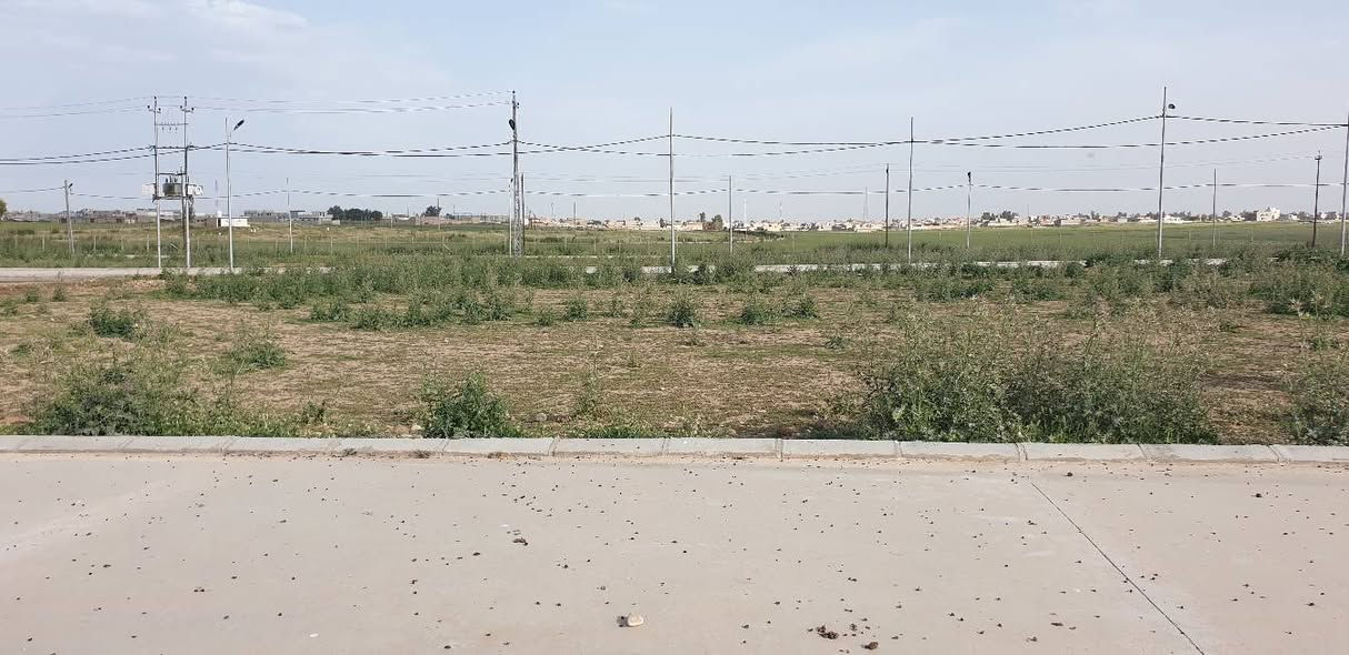 للبيع قطعه ارض في ملحق التربيه الثالثه القسم الثالث (نقد....نقد)خدمات كامله(شوارع تبليط+ماء+كهرباء+انارة شوارع))))
شارع 12م

جاهزه للبناء

رقم القطعه/1572

وبيها كارت تمليك بلديه

الاتجاه/غروب

المساحه/300م

الواجهه/15م

العمق/20م 

سعرالمتر /185 الف

ومايبقى عليها اي اقساط 

***********

***********
