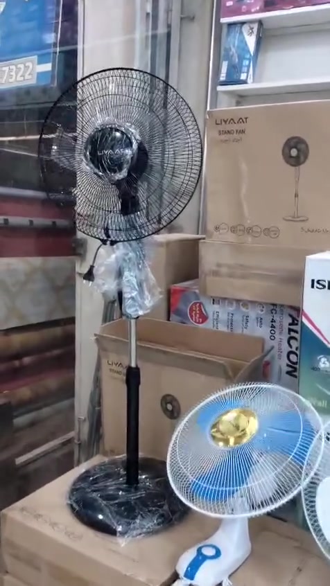 📺🔦💡قسم الاجهزة الكهربائية في مجمع التميمي احمد
عرض تشكيلة كاملة لمراوح عمودية وجدارية وسقفية:
✅ مروحة عمودية ماركةLIYAAT  بسعر ٣٥ الف.
✅ مروحة جدارية شامي ب ٢٥ الف دينار.
✅مروخة شحن  ميلانو  ب٦٥  الف
✅ مروحة سقفية يوشا ب ٢٥ الف دينار
✅ مروخة باكستانية ثقيل ب ٥٠ الف
✅ مروحة ترك لايت ب  ٤٥ الف دينار
✅مروحة الحافظ ب ٣٥ الف
✅ مروحة بتنسونك ماليزي ب ٣٥  الف
✅ مروحة جويسنك ب ٣٠ الف
للحجز يرجى مراسلة بيج الصفحة📩📩📩
توجد خدمة توصيل لجميع محافظات العراق🚚🚚🚚
عنواننا: كوت / شارع السكلات


**إذا كنت صاحب هذا الإعلان وتريد حذفه لأي سبب، رجاءا أرسل رسالة إلى الدعم الفني**