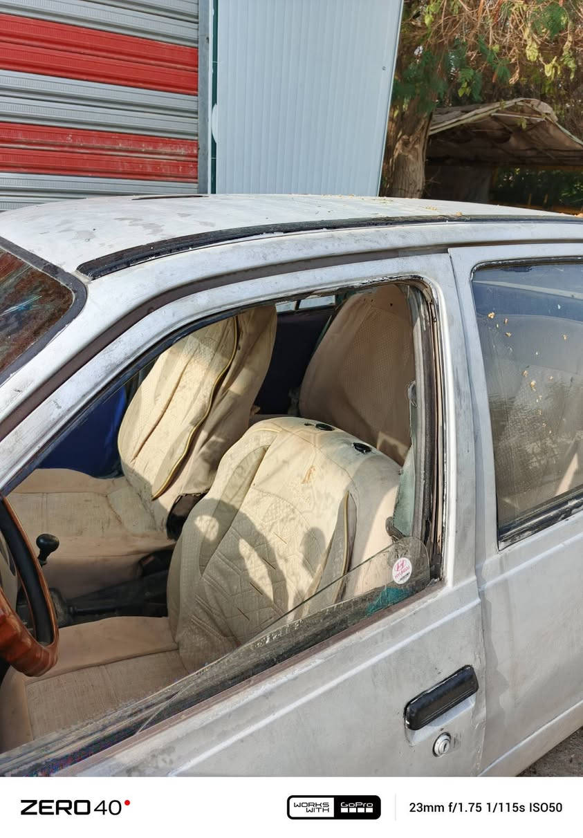 السلام عليكم سيارة لبيع دايو موديل 94 وشرط التحويل السعر 13وبيها مجال الرقم***********
