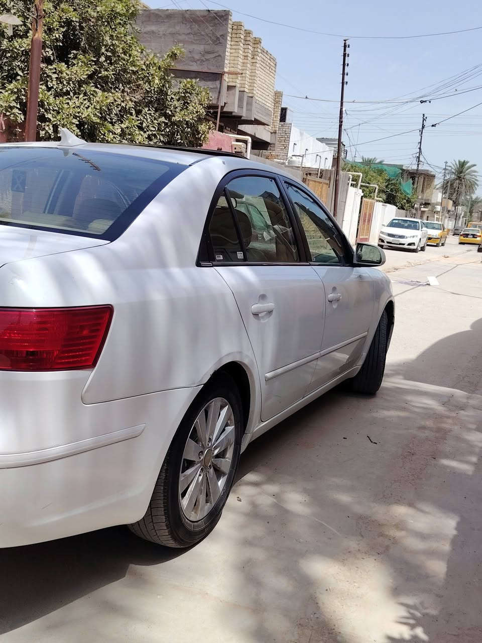 سلام عليكم سوناتا موديل 2009 فول مواصفات فتحه تحكم
ستيرن جهتين كشنات كهربائي  واحد على واحد مكينه سته سلندر محرك جديد مال حاويه لوك  سياره جديده وجاهزه من كلشي صدر أمامي خلفي جديد تخم تاير جديد تبريد ثلج تدفة وارد امريكي حادثه جاملغ امامي بدون لغد وشاصي وبيه اربع قطع كلير بدون قطره معجون رقم بغداد بأسمي
السعر 100 وبيه مجال مكاني بابل مسيب الاستفسار عل الرقم ***********
