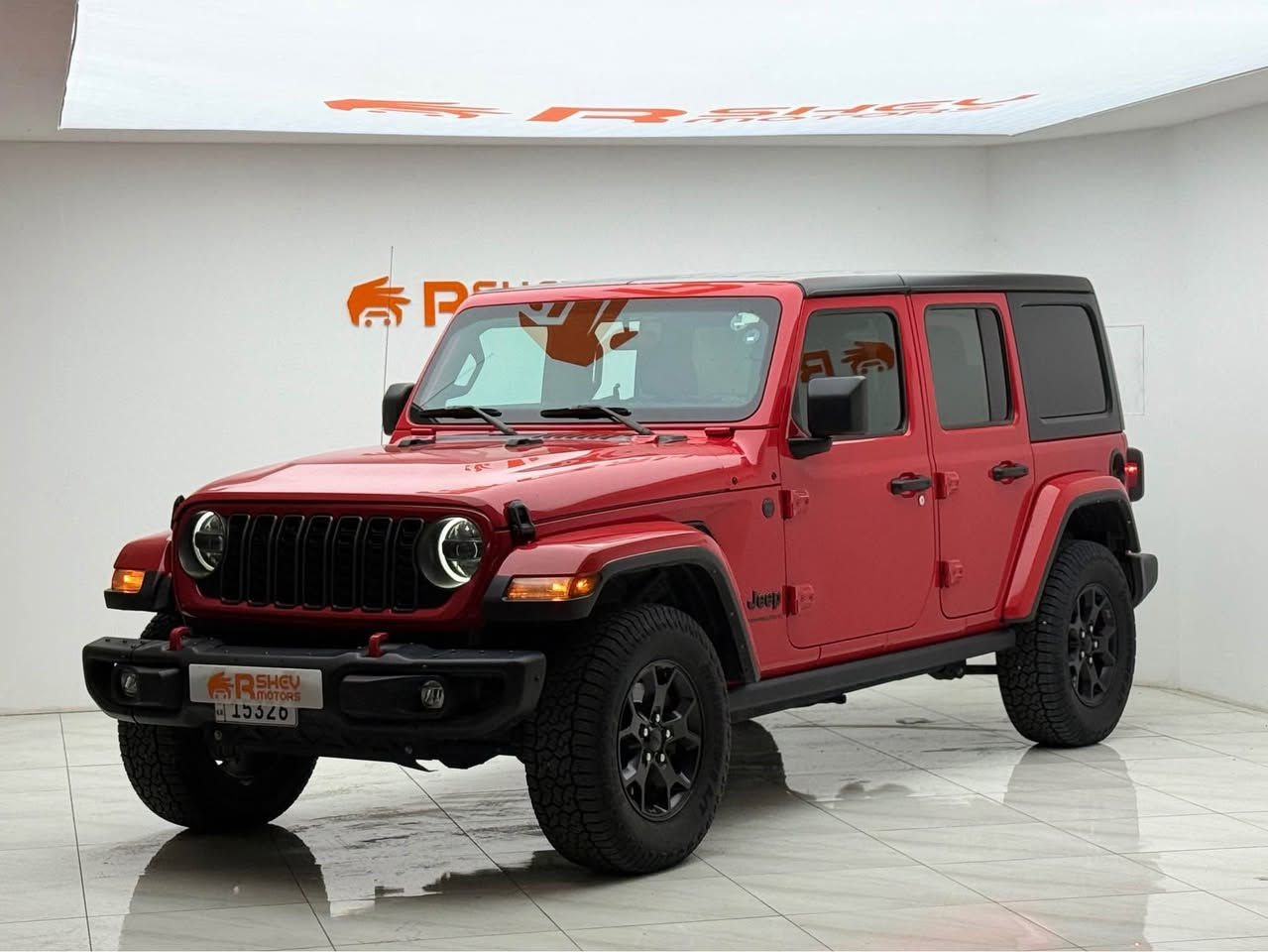 Jeep Wrangler 2023
جيب رانجلر ٢٠٢٣
مواصفات Sport 

مكينة ٤سلندر+توربو حجم ٢.٠لتر
ماشية 52,000 ميل و بحالة ممتازة 

ضرر السيارة فقط بنيد صبغ بدون دواخل ايرباك ستيرن سستم شركة رقم شاصي مع الصور موجود
كلش للون و حلو و سيارة نظيفة

رقم دهوك الدولي سنوية ب اسمنا و شرط التحويل
مكفولة من كير و محرك و كهربائيات

و ب سعر(270$) ورقة و بيها مجال

مكان السيارة

دهوك -معرض ارشف R-Shev
رقم51 من معارض التيرمينال 

***********
*********** دهوك, العراق
