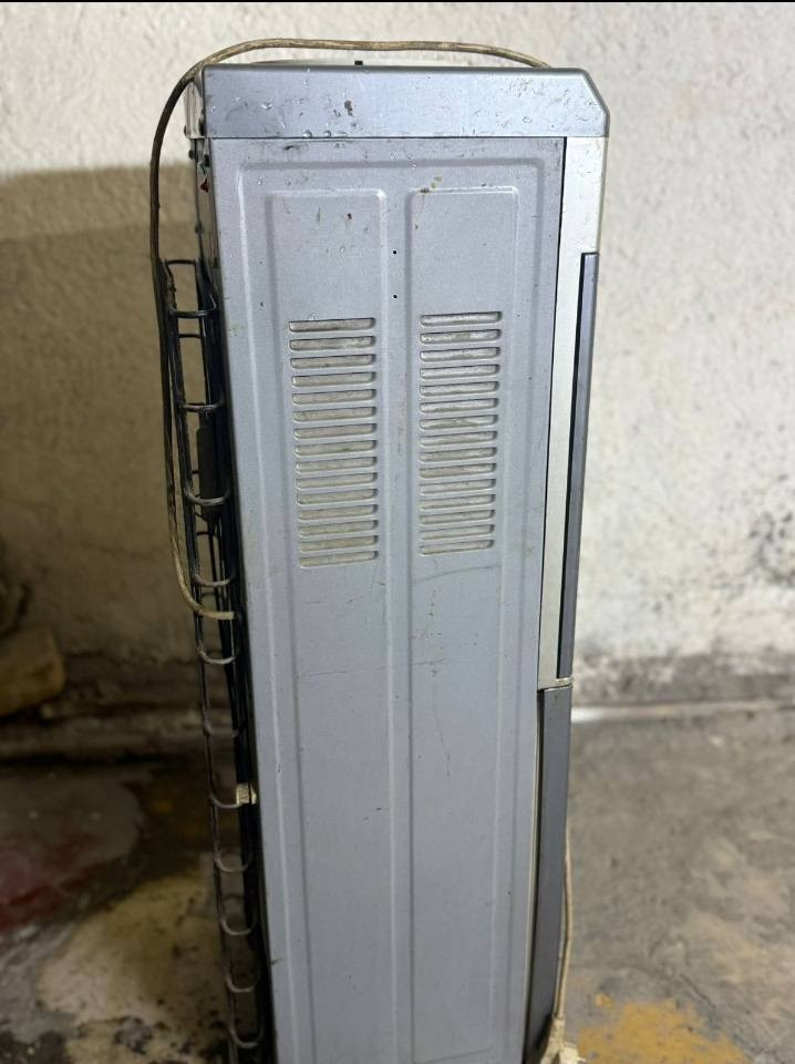 براد مي للبيع مكانه شارع فلسطين ***********
